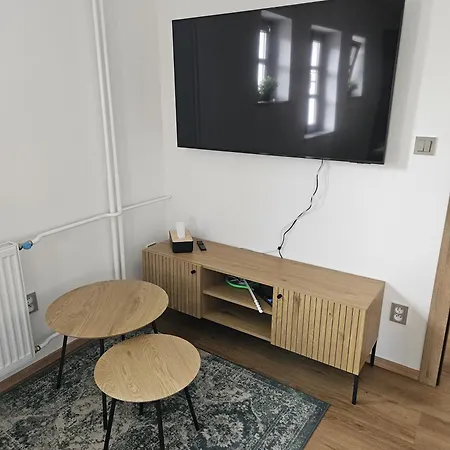 Maya Apartment *